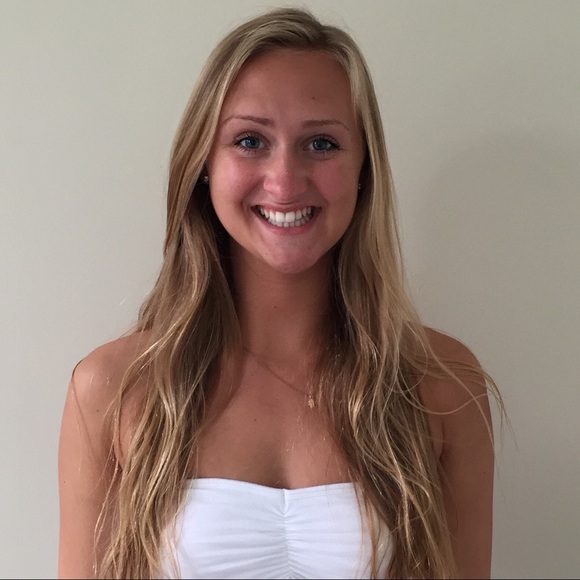 Meet your Posher, Kelsey - Picture 3 of 3